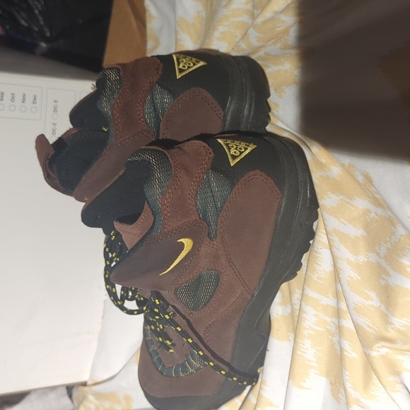 Vintage Nike Air trail boots - Picture 4 of 6